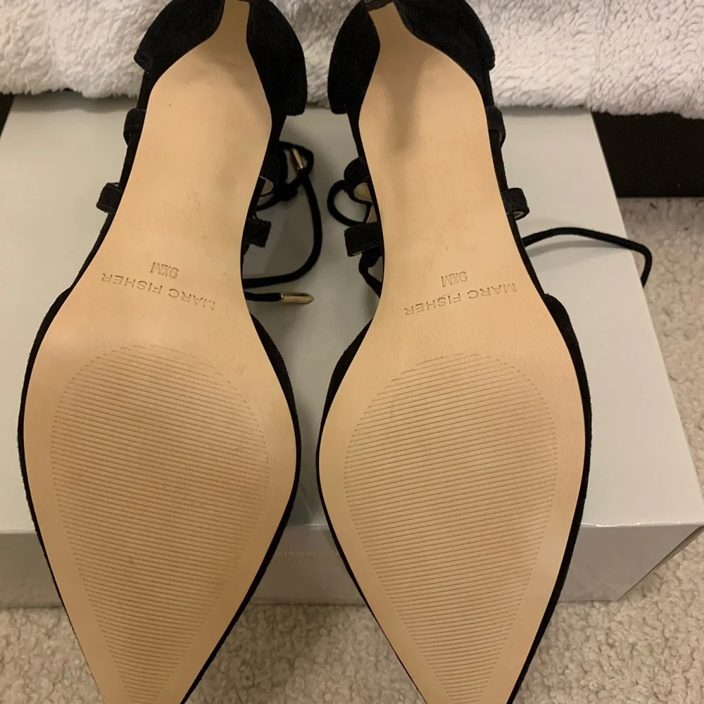 Marc Fisher Suede Heels 🖤 - Picture 3 of 7